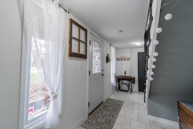 18 Payne St, House detached with 3 bedrooms, 2 bathrooms and 5 parking in Kawartha Lakes ON | Image 35