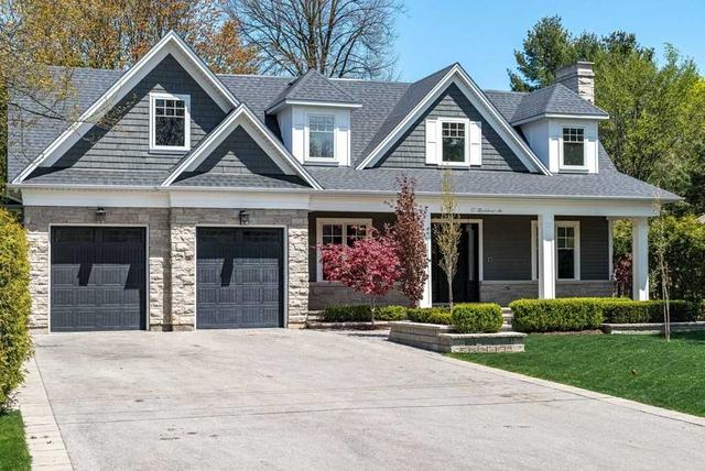377 Maplehurst Ave, House detached with 4 bedrooms, 6 bathrooms and 8 parking in Oakville ON | Image 1