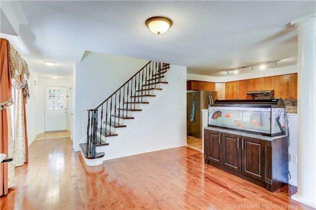 15A Solstice Dr, House detached with 4 bedrooms, 4 bathrooms and 3 parking in Toronto ON | Image 2