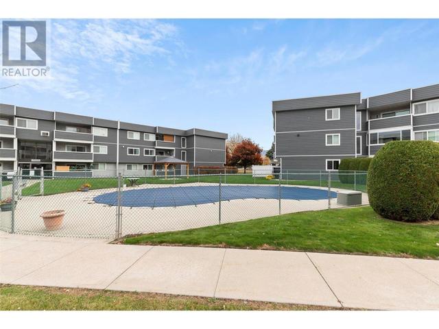129 - 495 All Star Court, Condo with 3 bedrooms, 1 bathrooms and 1 parking in Kelowna BC | Image 22