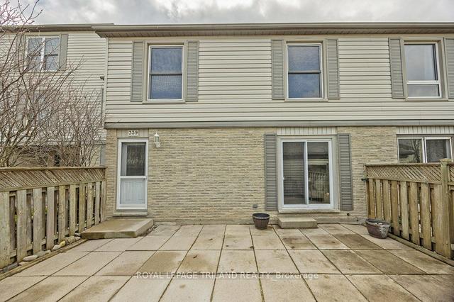 339 Everglade Cres, Townhouse with 4 bedrooms, 3 bathrooms and 2 parking in London ON | Image 34