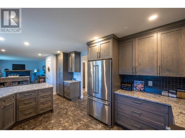 71 Granby Place, House detached with 4 bedrooms, 1 bathrooms and 4 parking in Penticton BC | Image 15