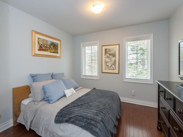 10 - 70 Hargrave Lane, Townhouse with 3 bedrooms, 3 bathrooms and 1 parking in Toronto ON | Image 6