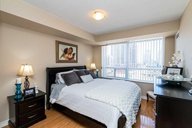1003 - 310 Burnhamthorpe Rd W, Condo with 2 bedrooms, 2 bathrooms and 1 parking in Mississauga ON | Image 7