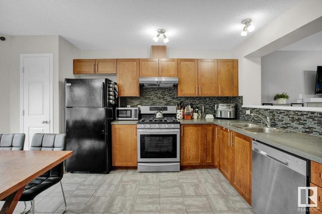 7209 22 Av Sw, House semidetached with 2 bedrooms, 2 bathrooms and 2 parking in Edmonton AB | Image 5