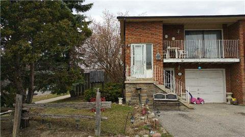 2 Deerpark Cres, House detached with 4 bedrooms, 3 bathrooms and 4 parking in Brampton ON | Image 2