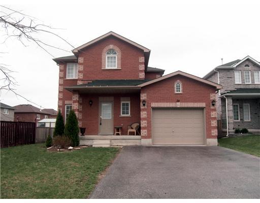 24 Mcintyre Dr, House detached with 3 bedrooms, 2 bathrooms and null parking in Barrie ON | Image 9