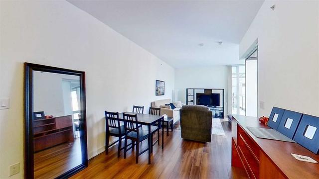 1501 - 210 Simcoe St, Condo with 2 bedrooms, 1 bathrooms and 0 parking in Toronto ON | Image 24
