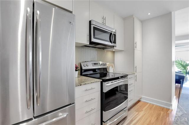 608 - 131 Holland Avenue, Condo with 2 bedrooms, 2 bathrooms and 1 parking in Ottawa ON | Image 9