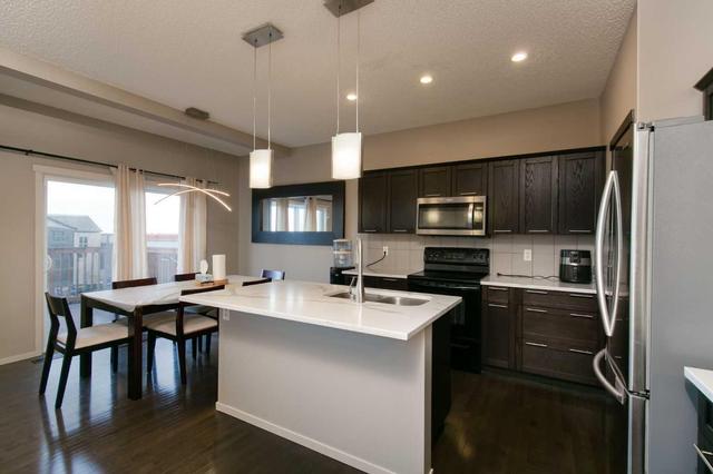 277 Saddlecrest Way Ne, House detached with 4 bedrooms, 3 bathrooms and 4 parking in Calgary AB | Image 8