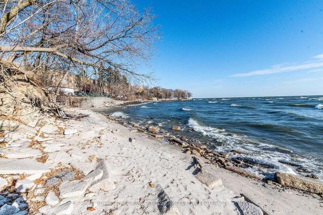 2707 Lake Shore Blvd W, House detached with 4 bedrooms, 4 bathrooms and 6 parking in Toronto ON | Image 27