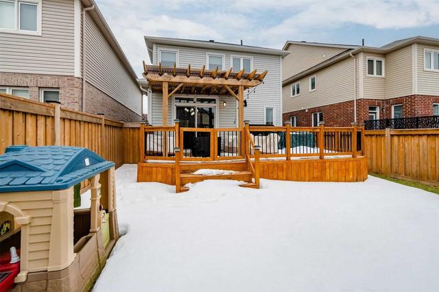 170 Wagner Cres, House detached with 4 bedrooms, 3 bathrooms and 3 parking in Essa ON | Image 33