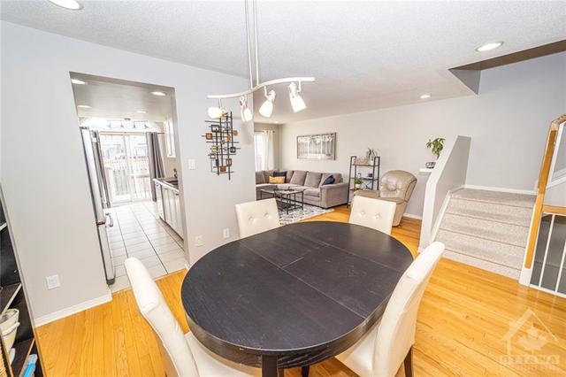 2081 Liska Street, Townhouse with 3 bedrooms, 3 bathrooms and 3 parking in Ottawa ON | Image 7