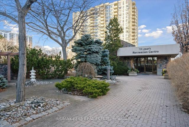 511 - 225 Bamburgh Circ, Condo with 2 bedrooms, 2 bathrooms and 1 parking in Toronto ON | Image 12
