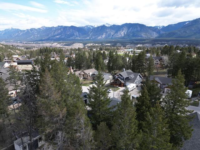 781 Westridge Drive, House detached with 4 bedrooms, 3 bathrooms and 4 parking in Invermere BC | Image 10
