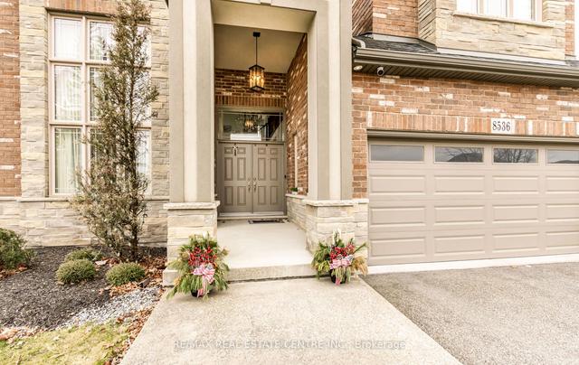8536 Forestview Blvd, House detached with 4 bedrooms, 4 bathrooms and 9 parking in Niagara Falls ON | Image 12