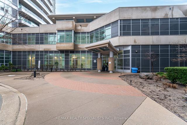 104 - 1 Elm Dr W, Condo with 2 bedrooms, 2 bathrooms and 1 parking in Mississauga ON | Image 12