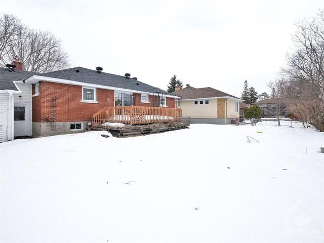 22 Donna Street, House detached with 6 bedrooms, 2 bathrooms and 5 parking in Ottawa ON | Image 29