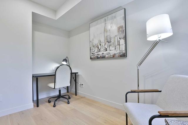 701 Shaw St, House semidetached with 4 bedrooms, 5 bathrooms and 2 parking in Toronto ON | Image 15