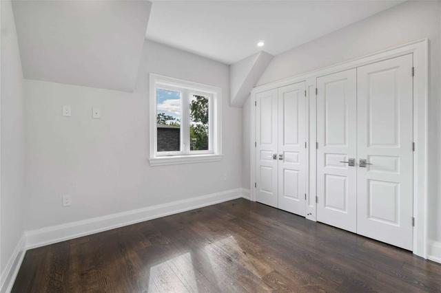 299 Joicey Blvd, House detached with 4 bedrooms, 5 bathrooms and 6 parking in Toronto ON | Image 20