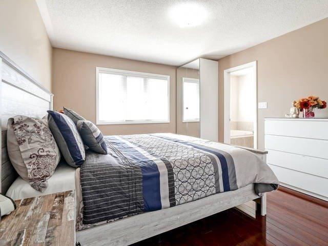 5250 Palmetto Pl, House semidetached with 3 bedrooms, 4 bathrooms and 4 parking in Mississauga ON | Image 17