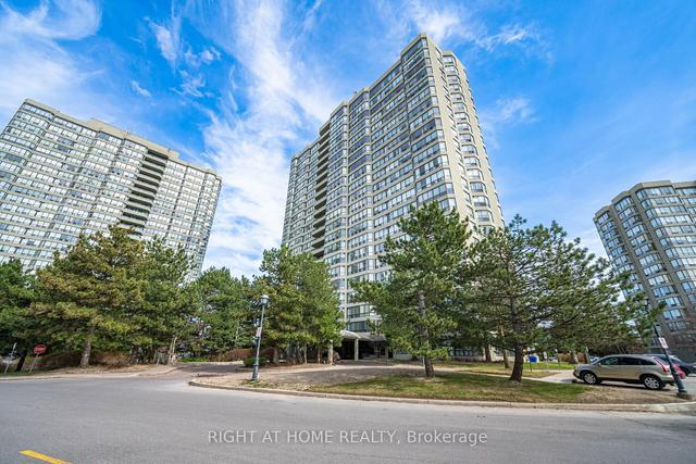 2101 - 24 Hanover Rd, Condo with 2 bedrooms, 2 bathrooms and 2 parking in Brampton ON | Image 1