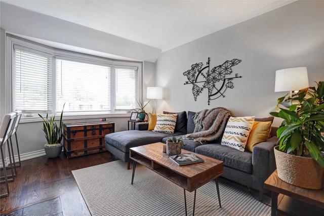 301 - 60 Kippendavie Ave, Condo with 1 bedrooms, 1 bathrooms and 1 parking in Toronto ON | Card Image