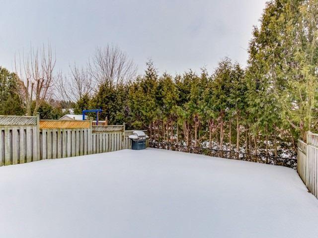 79 Knotty Pine Dr, House detached with 3 bedrooms, 4 bathrooms and 2 parking in Whitby ON | Image 20
