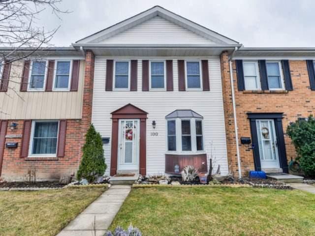 100 - 1020 Central Park Dr, Townhouse with 3 bedrooms, 2 bathrooms and 1 parking in Brampton ON | Image 4