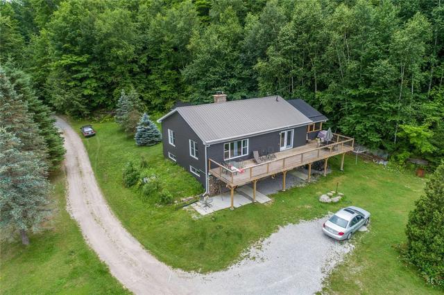 1063 Firefly Lane, House detached with 3 bedrooms, 3 bathrooms and 8 parking in Highlands East ON | Image 21