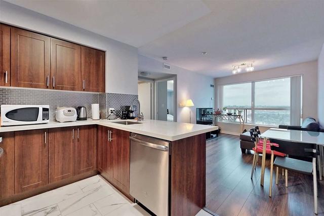2602 - 36 Lee Centre Dr, Condo with 2 bedrooms, 1 bathrooms and 1 parking in Toronto ON | Image 15