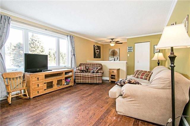 8664 Deans Hill Rd, House detached with 3 bedrooms, 2 bathrooms and 50 parking in Port Hope ON | Image 6