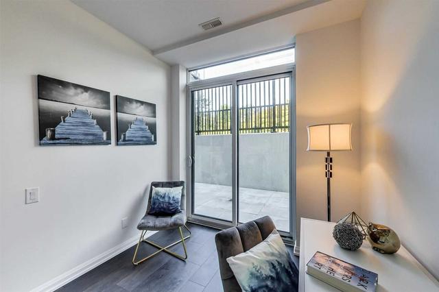 th52 - 10 Brin Dr, Townhouse with 3 bedrooms, 2 bathrooms and 1 parking in Toronto ON | Image 15