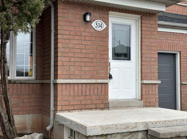 534 Delphine Dr, House semidetached with 3 bedrooms, 2 bathrooms and 2 parking in Burlington ON | Image 11
