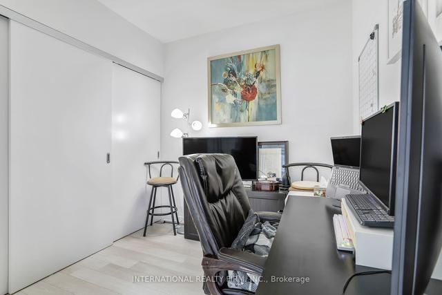 1611 - 48 Power St, Condo with 2 bedrooms, 2 bathrooms and 0 parking in Toronto ON | Image 10
