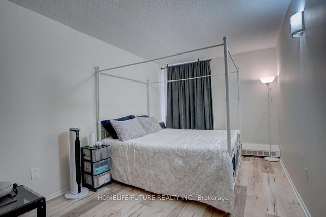 107 - 1701 Mccowan Rd, Condo with 3 bedrooms, 2 bathrooms and 1 parking in Toronto ON | Image 5
