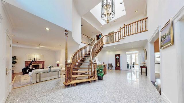 37 Rippleton Rd, House detached with 5 bedrooms, 5 bathrooms and 7 parking in Toronto ON | Image 22