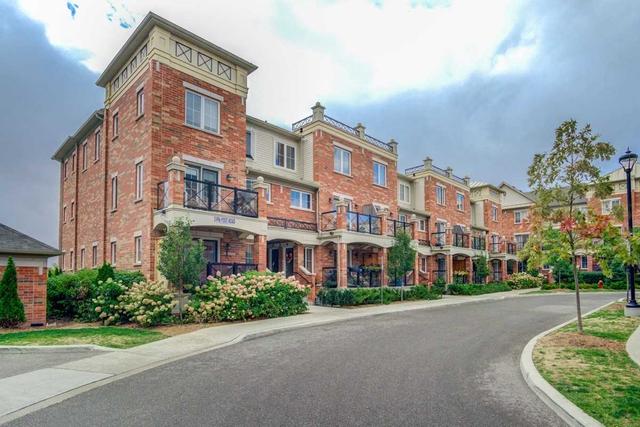 24 - 2496 Post Rd, Townhouse with 2 bedrooms, 2 bathrooms and 1 parking in Oakville ON | Image 1