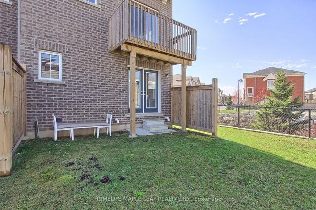 2 Cedarland Rd, House attached with 4 bedrooms, 5 bathrooms and 2 parking in Brampton ON | Image 25