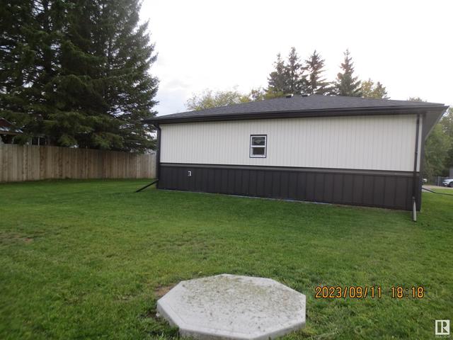 4905 51 St, House detached with 2 bedrooms, 1 bathrooms and null parking in Yellowhead County AB | Image 43