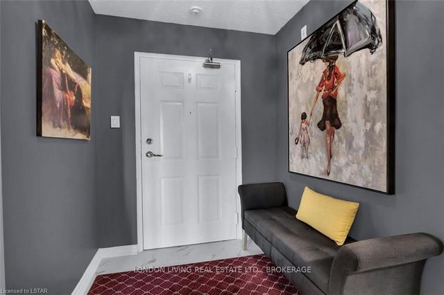 404 - 1180 Commissioners Rd W, Townhouse with 2 bedrooms, 2 bathrooms and 2 parking in London ON | Image 34