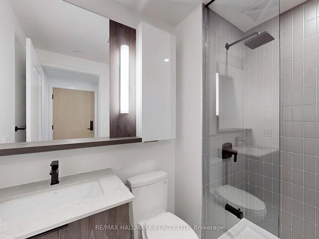 2408 - 5 Defries St, Condo with 2 bedrooms, 2 bathrooms and 0 parking in Toronto ON | Image 11