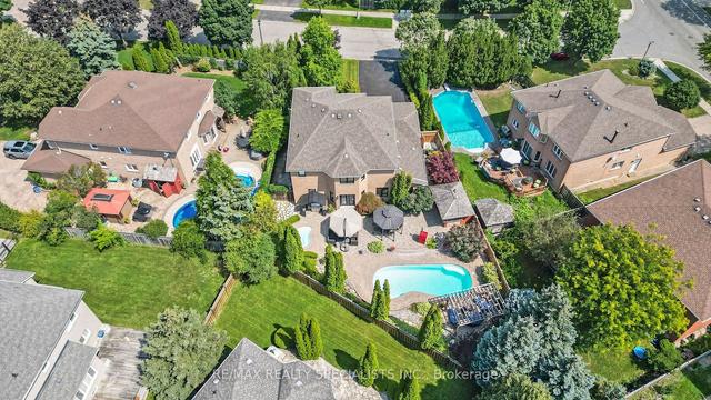 6311 Mulberry Cres, House detached with 4 bedrooms, 4 bathrooms and 8 parking in Mississauga ON | Image 1