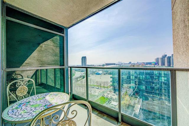 1412 - 219 Fort York Blvd, Condo with 1 bedrooms, 2 bathrooms and 1 parking in Toronto ON | Image 14