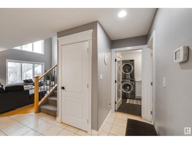 427 Forrest Dr, House detached with 4 bedrooms, 3 bathrooms and null parking in Edmonton AB | Image 4