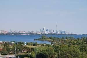 1004 - 15 Legion Rd, Condo with 2 bedrooms, 2 bathrooms and 1 parking in Toronto ON | Image 9