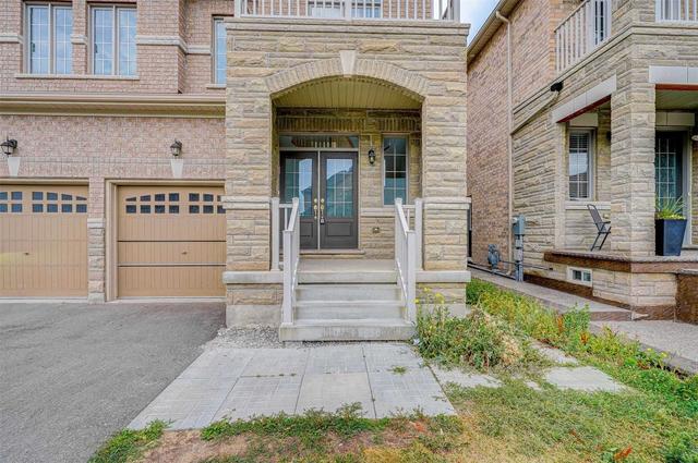 8 Amaretto Crt, House detached with 4 bedrooms, 4 bathrooms and 4 parking in Brampton ON | Image 34