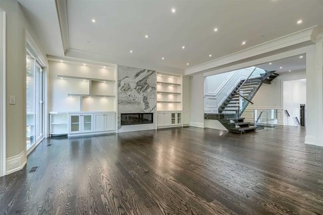 269 Upper Highland Cres, House detached with 4 bedrooms, 7 bathrooms and 6 parking in Toronto ON | Image 4