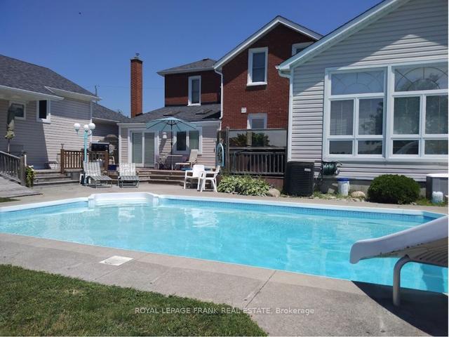 1141 High St, House detached with 3 bedrooms, 3 bathrooms and 10 parking in Peterborough ON | Image 34