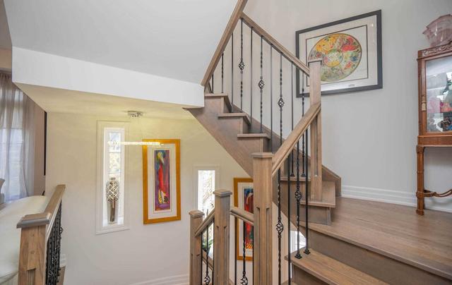 100 North Park Rd, Townhouse with 3 bedrooms, 3 bathrooms and 4 parking in Vaughan ON | Image 9